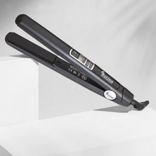 Digital Control Flat